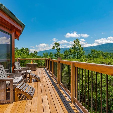 Pinnacle View Lodge By Stony Brook Cabins Gatlinburg Exterior photo